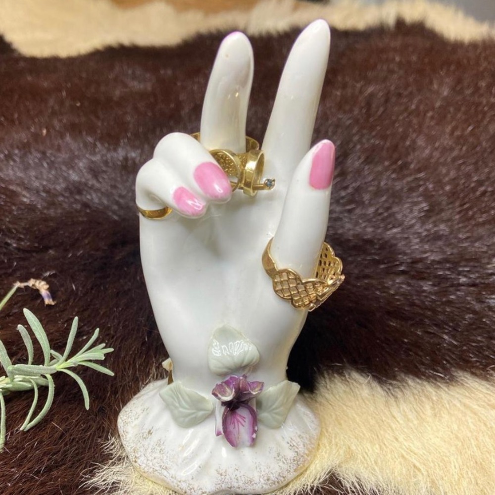 1950s Lefton’s Exclusive Japan hand painted porcelain hand
